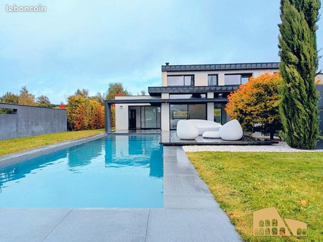 Maison 6 pièces 170 m²