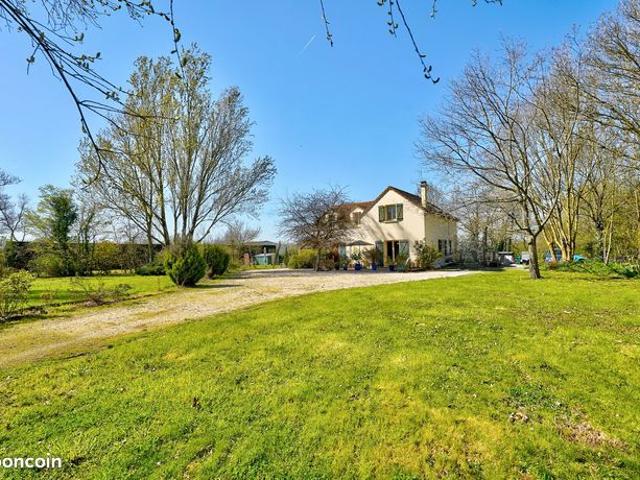 Maison 6 pièces 170 m²