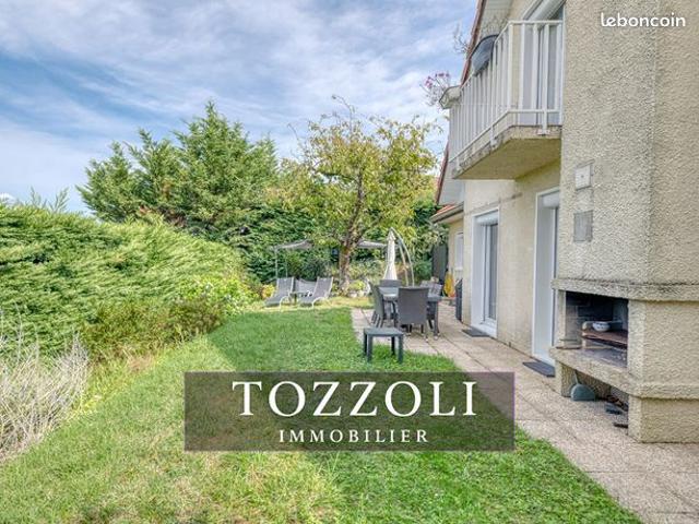 Maison 6 pièces 170 m²