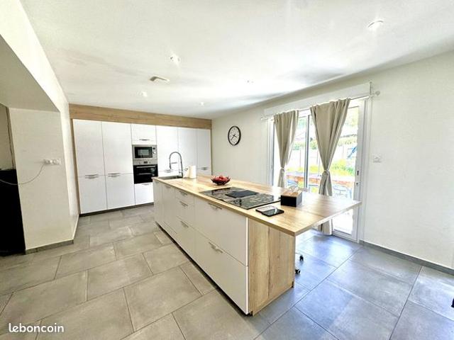 Maison 6 pièces 170 m²