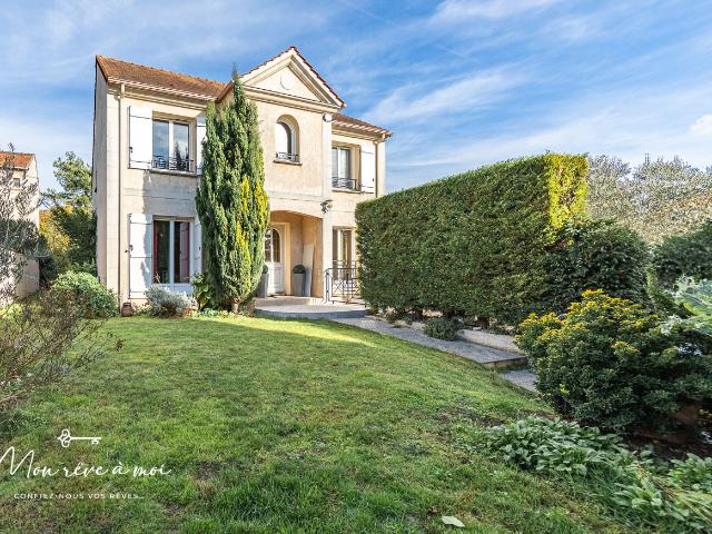 Maison 6 pièces 170 m²