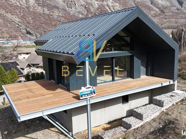 Maison 6 pièces 170 m²