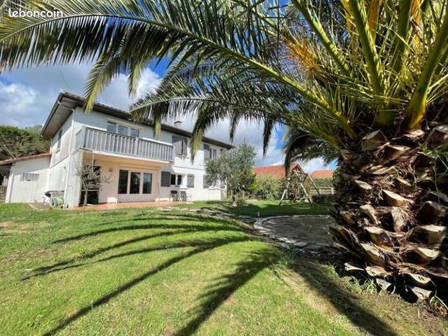 Maison 6 pièces 170 m²