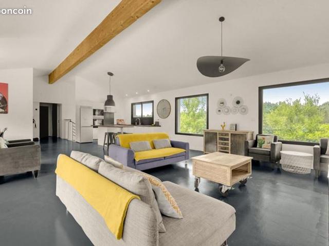 Maison 6 pièces 170 m²
