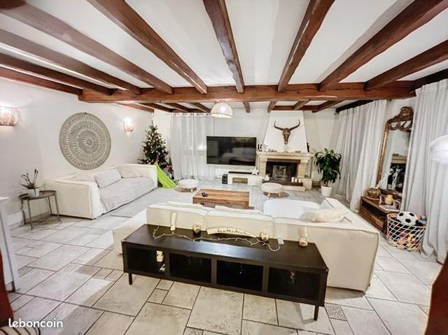 Maison 6 pièces 170 m²