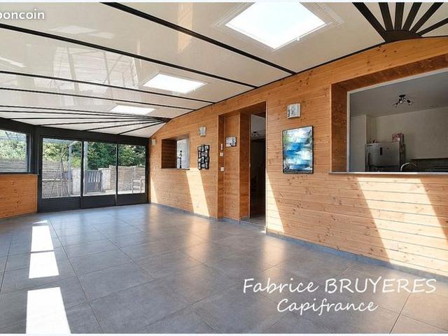 Maison 6 pièces 170 m²