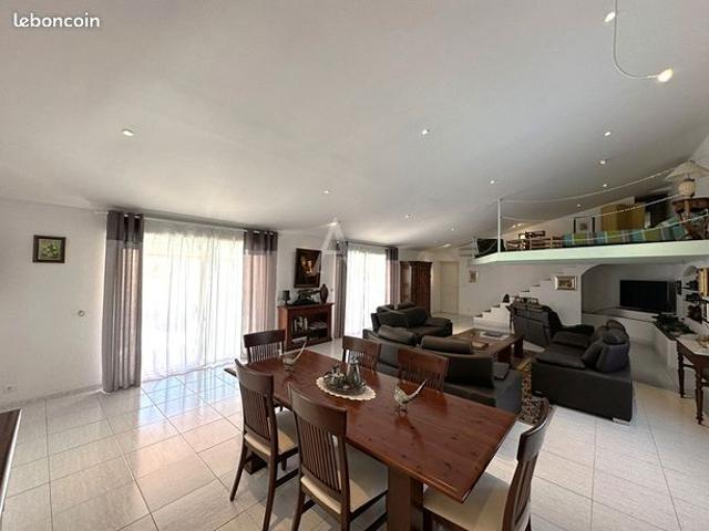 Maison 6 pièces 170 m²