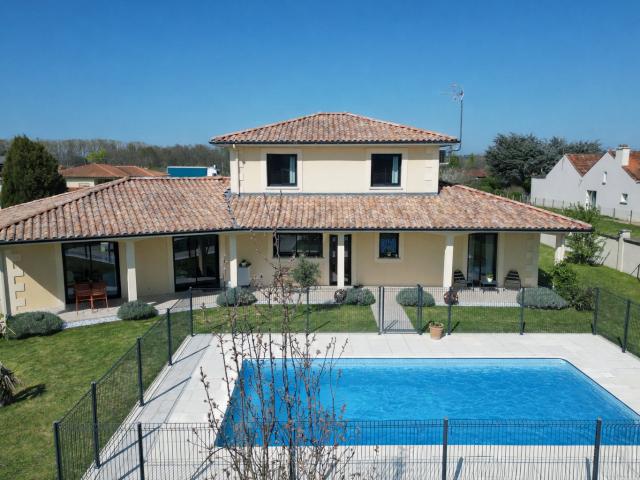 Maison 6 pièces 170 m²