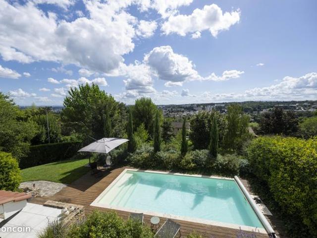 Maison 6 pièces 170 m²