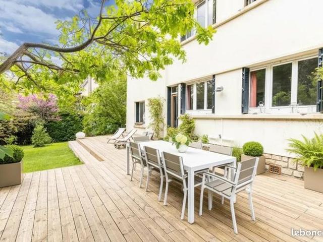 Maison 6 pièces 170 m²