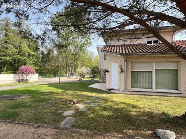 Maison 6 pièces 170 m²
