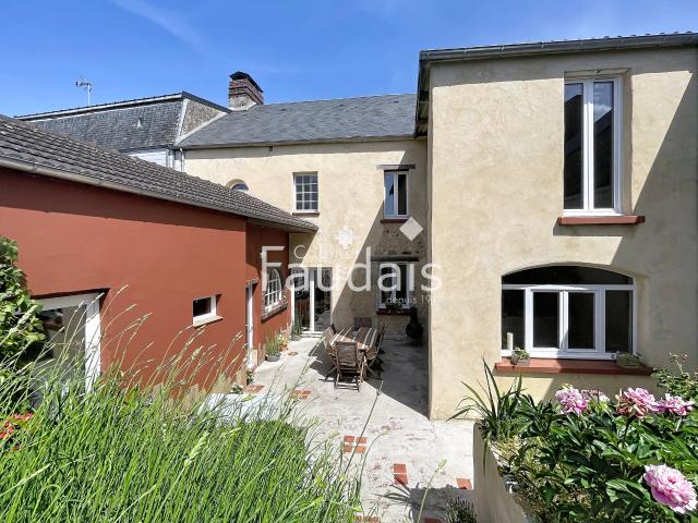 Maison 6 pièces 170 m²