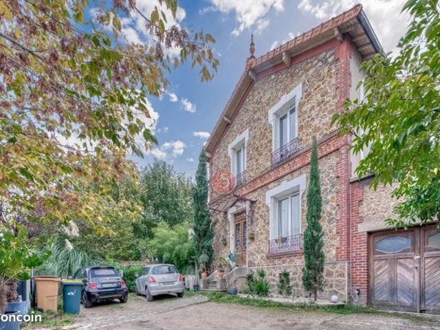 Maison 6 pièces 170 m²