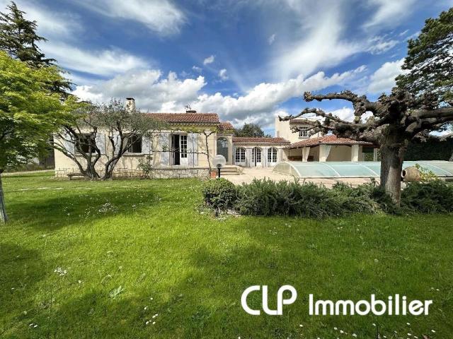 Maison 6 pièces 170 m²
