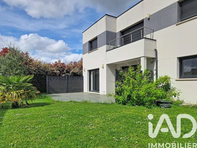 Maison 6 pièces 170 m²