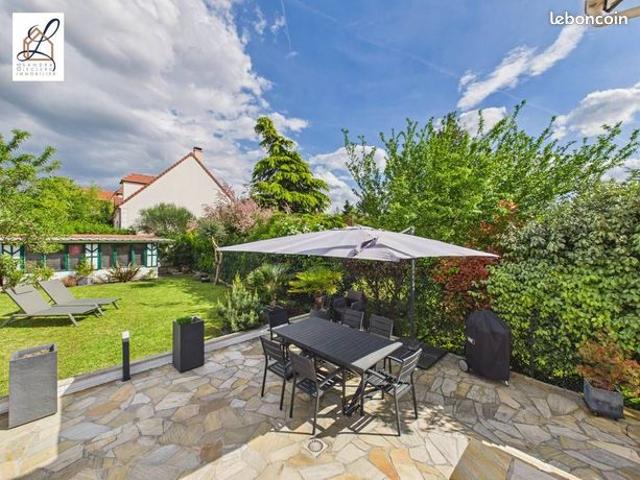 Maison 6 pièces 170 m²