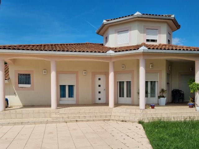 Maison 6 pièces 170 m²