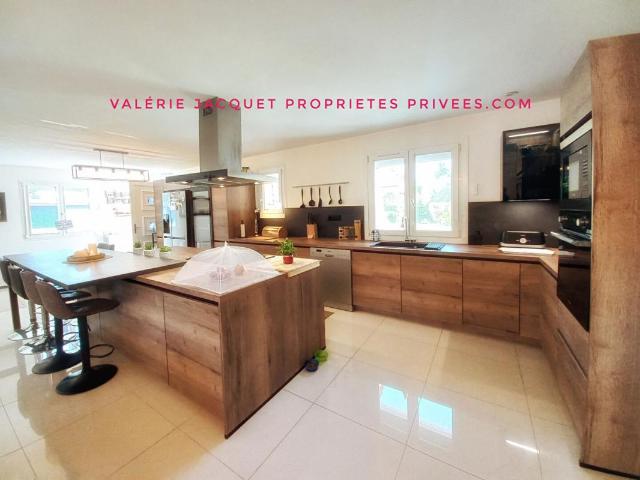 Maison 6 pièces 170 m²