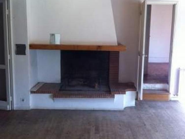 Maison 6 pièces, 170 m² à louer à Nîmes 30000