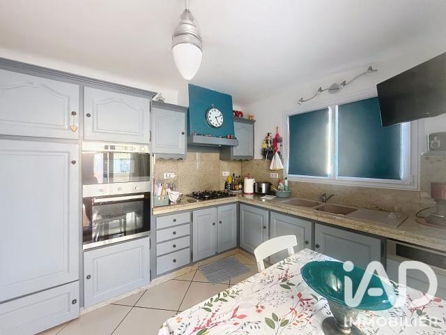 Maison 6 pièces, 170 m² à louer à Lambesc 13410