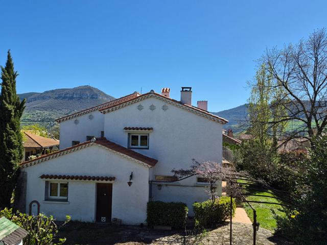 Maison 6 pièces 170 m² Fort potentiel