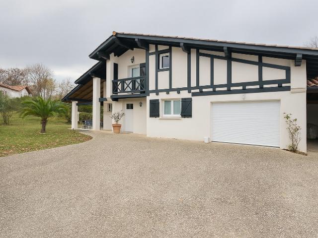 Maison 6 pièces 169 m²
