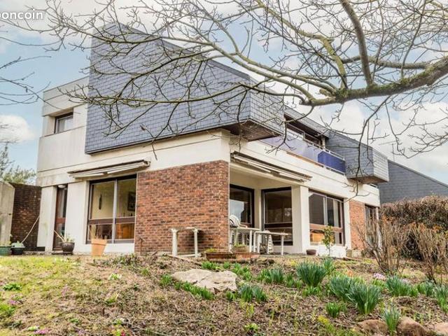 Maison 6 pièces 171 m²