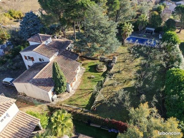 Maison 6 pièces 171 m²