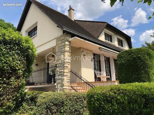 Maison 6 pièces 171 m²