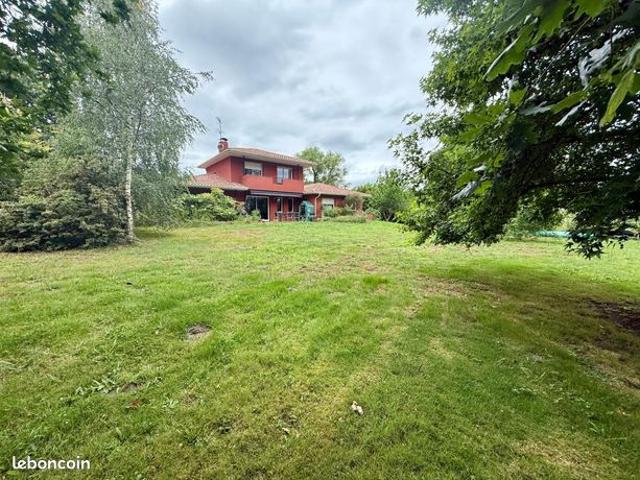 Maison 6 pièces 172 m²