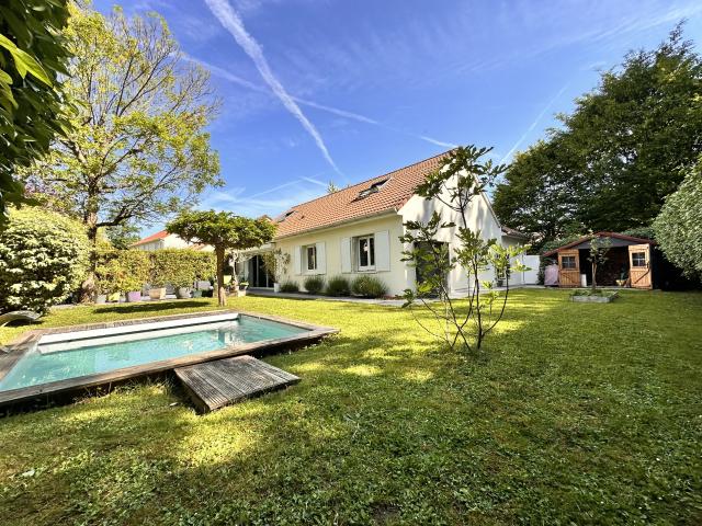 Maison 6 pièces 172 m²