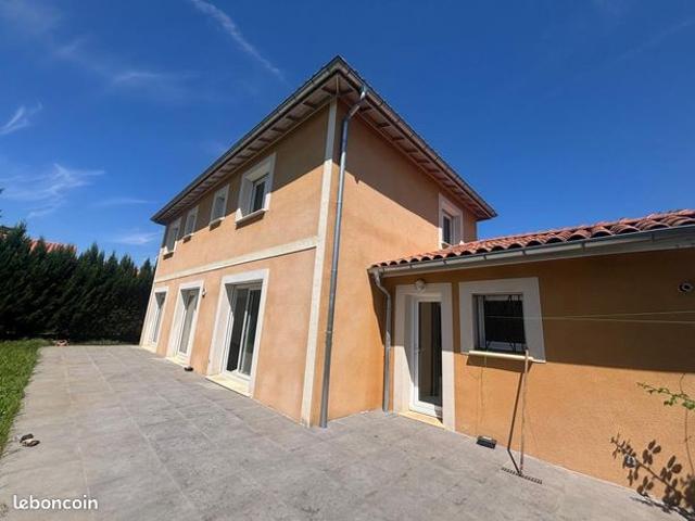 Maison 6 pièces 172 m²
