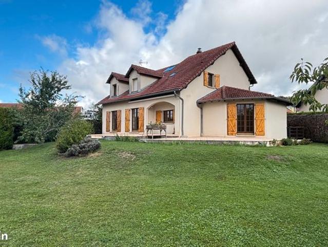 Maison 6 pièces 172 m²