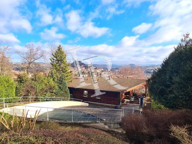 Maison 6 pièces 172 m²