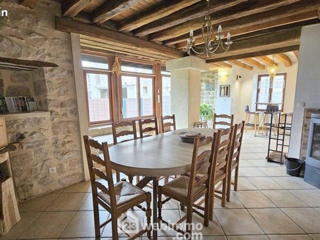 Maison 6 pièces 172 m²