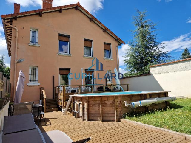 Maison 6 pièces 172 m²