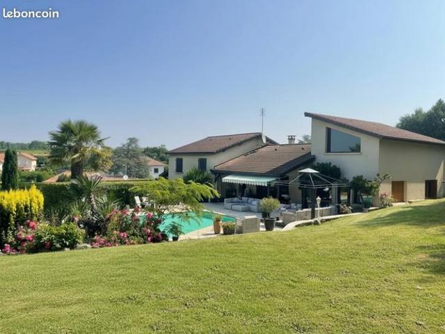Maison 6 pièces 172 m²