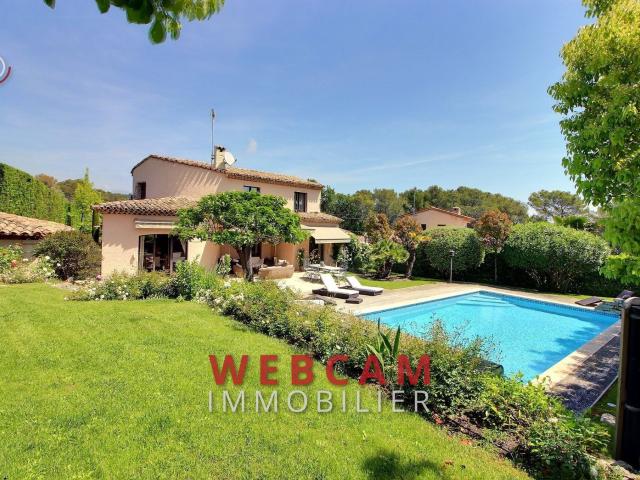 Maison 6 pièces, 172 m² à louer à Mougins 06250