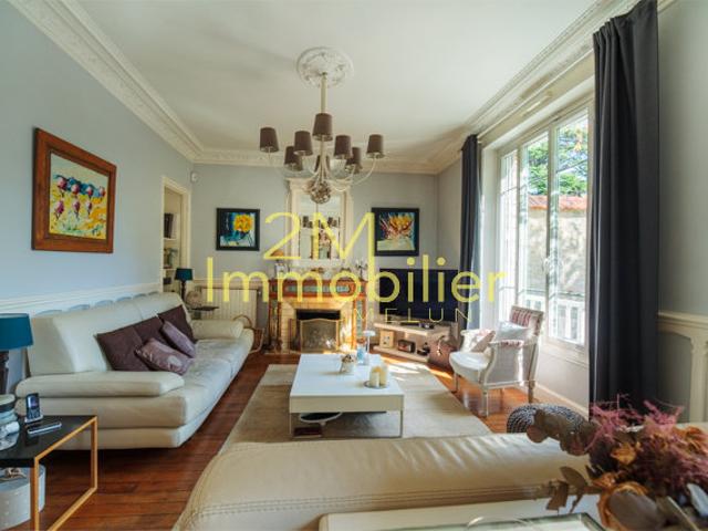 Maison 8 pièces 173 m²