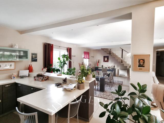 Maison 6 pièces 173 m²