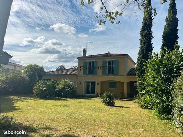 Maison 6 pièces 173 m²
