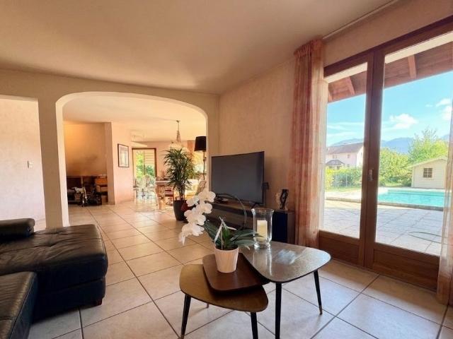 Maison 6 pièces 173 m²