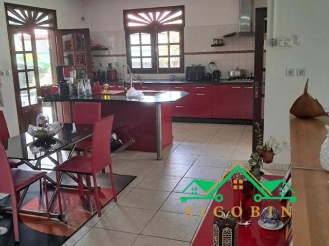 Maison 6 pièces 173 m²