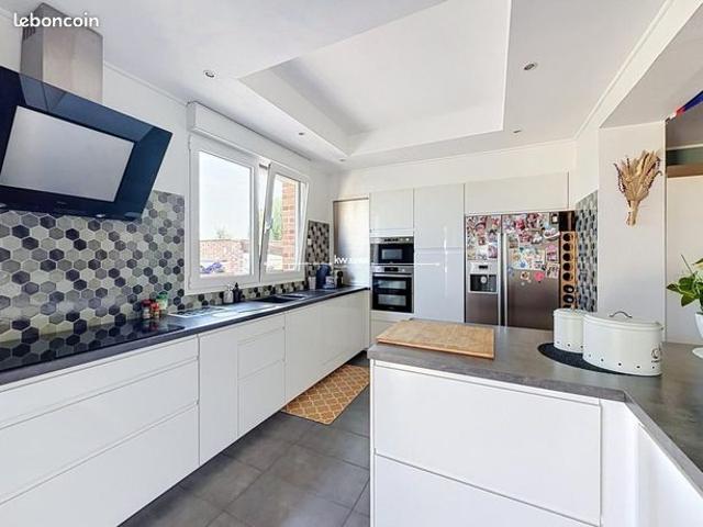 Maison 6 pièces 173 m²