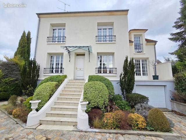 Maison 6 pièces 173 m²