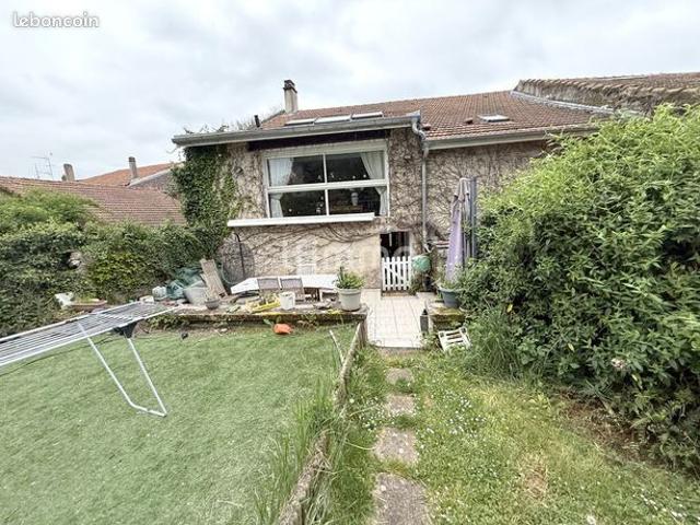 Maison 6 pièces 173 m²