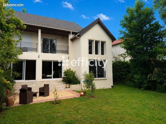 Maison 6 pièces 173 m²