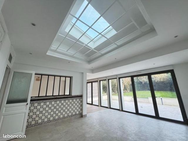 Maison 6 pièces 173 m²