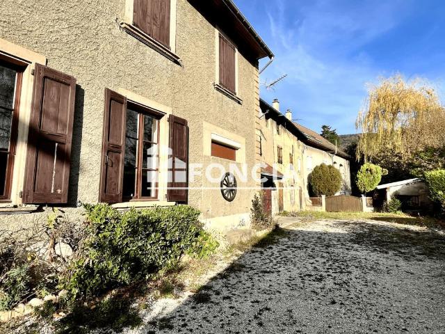 Maison 6 pièces 158 m²