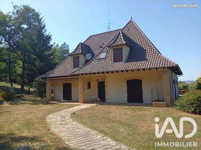 Maison 6 pièces 184 m²